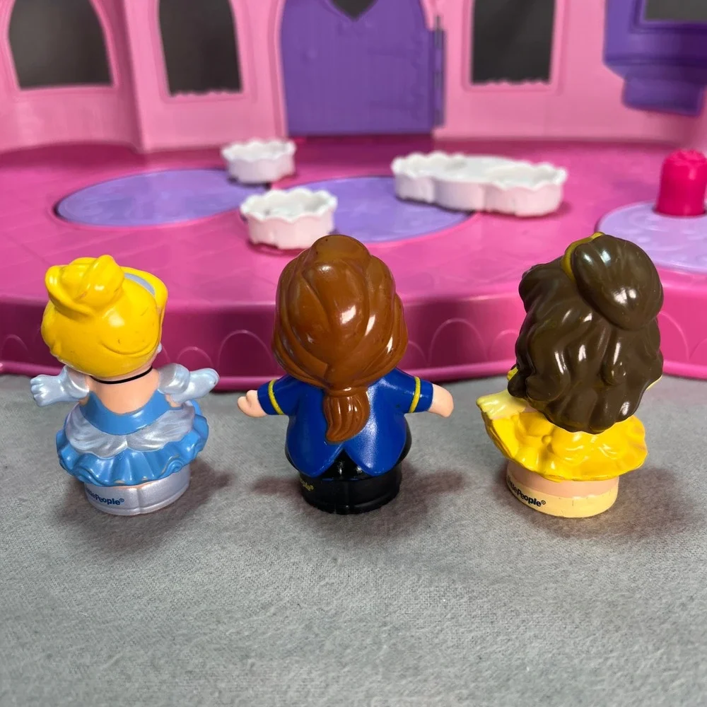 Fisher-Price Little People‎ Disney Princess Musical Dancing Palace 2014 WORKS